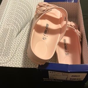 Blush Birkenstocks